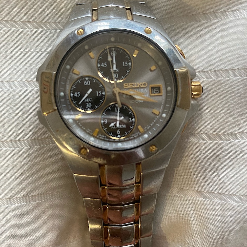 Seiko couture 100M chronograph